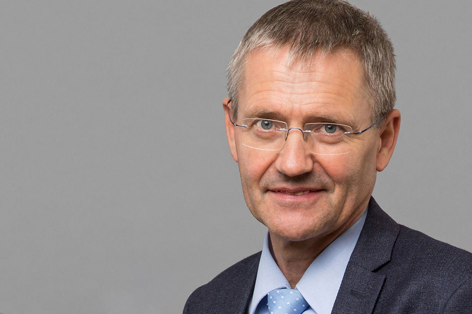 Referatsleiter Personalangelegenheiten, Wolfgang Freiherr von Andrian-Werburg, Michael McKee Wolfgang Freiherr von Andrian-Werburg